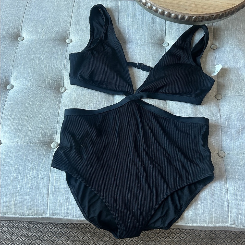 NWT Aerie Black Ribbed Cutout Monokini Swimsuit Bathing Suit Sexy Swim - Picture 2 of 7